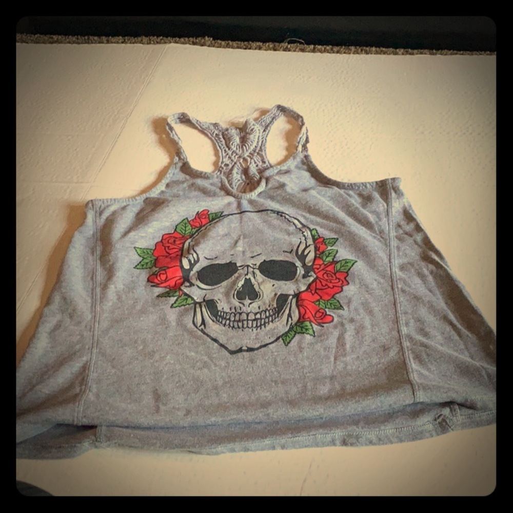 Skull and roses Tank top